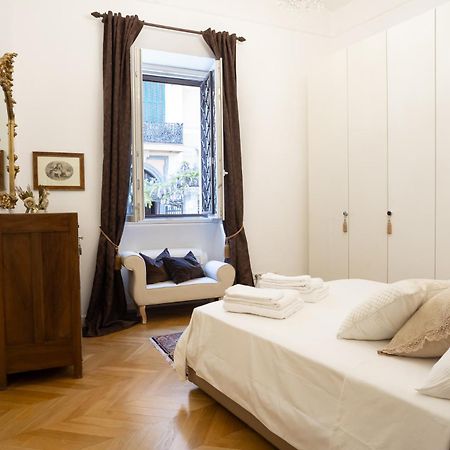 Appartement Domus Alba Mantua à Rome Extérieur photo